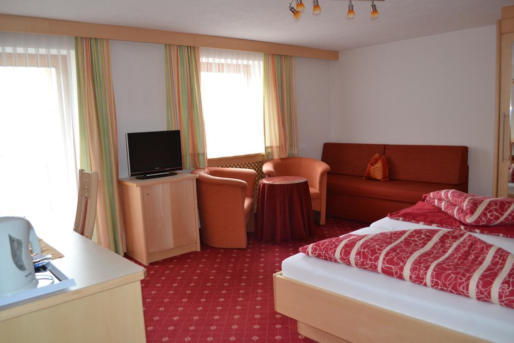 Gasthof Alpenblick Tobadill Εξωτερικό φωτογραφία